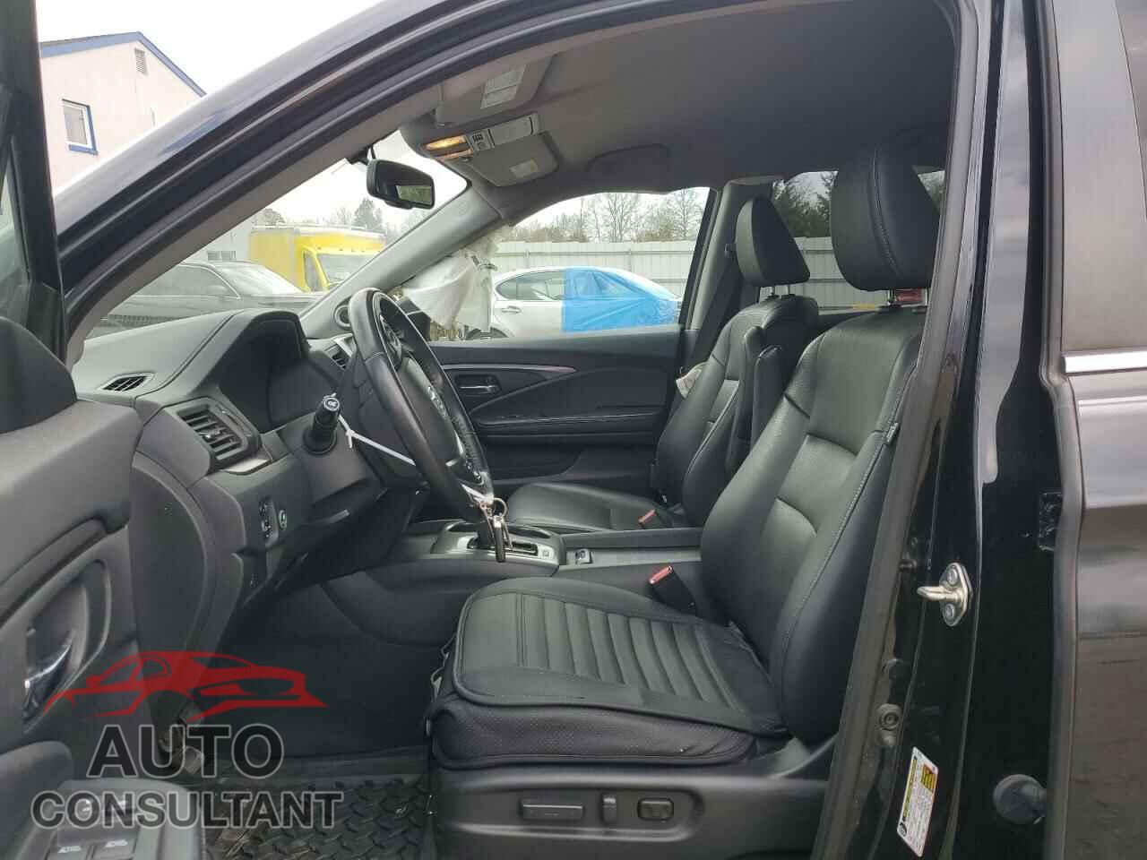 HONDA RIDGELINE 2017 - 5FPYK3F67HB025167