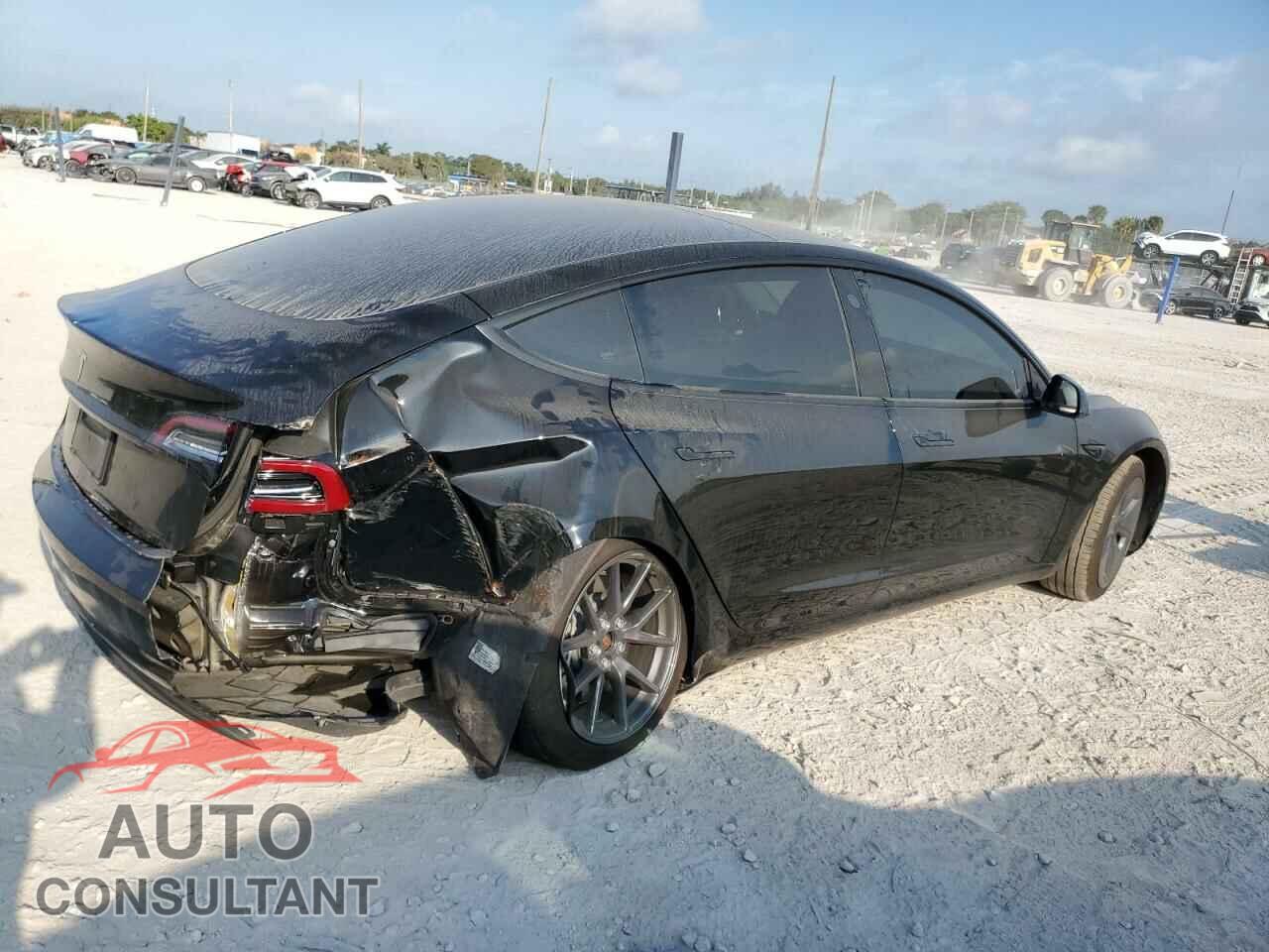 TESLA MODEL 3 2023 - 5YJ3E1EA8PF565663