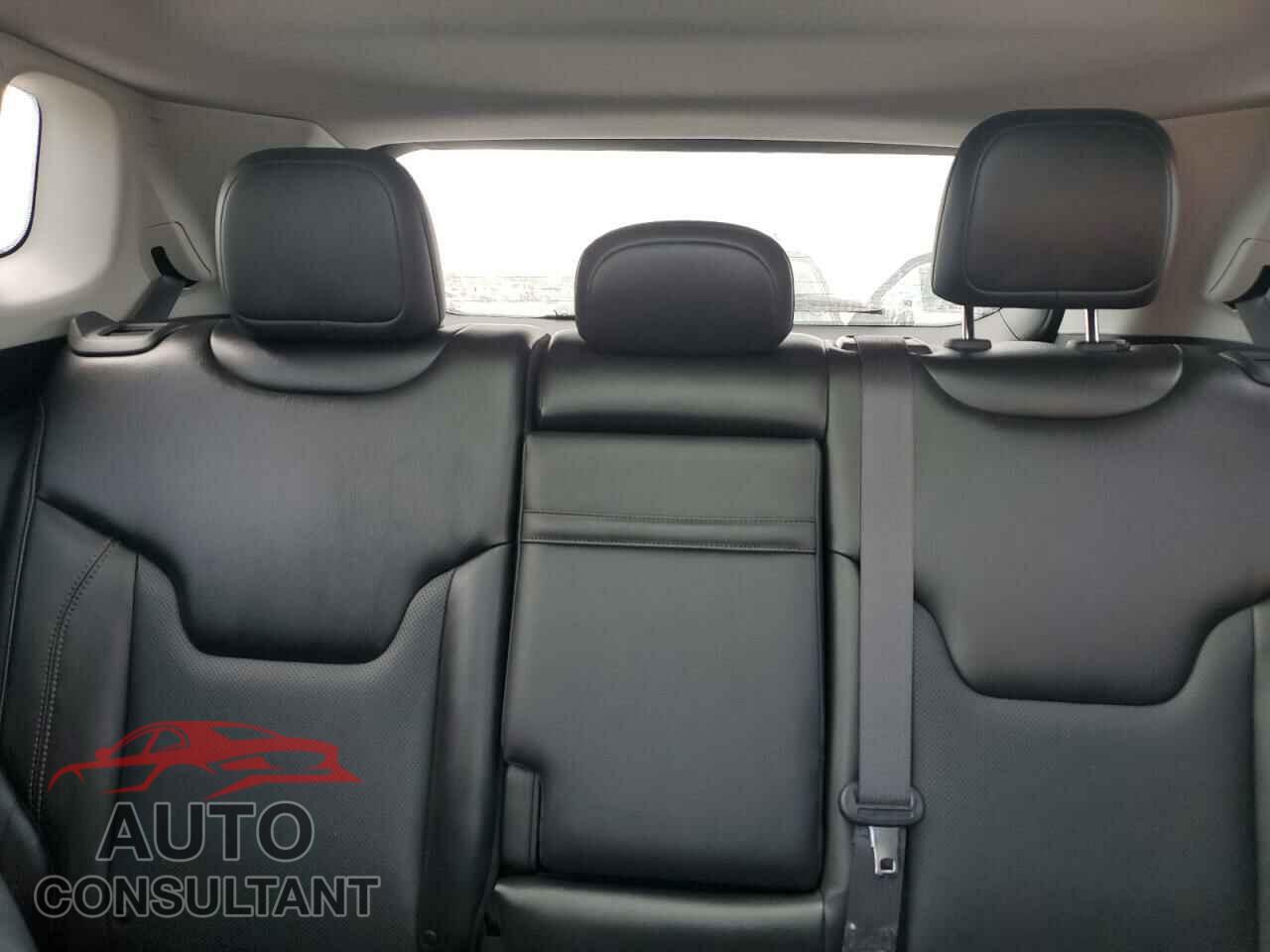 JEEP COMPASS 2019 - 3C4NJDCB8KT661384