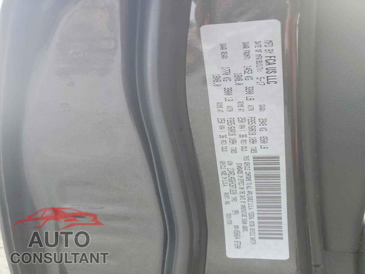 DODGE DURANGO 2017 - 1C4RDJAG6HC871220