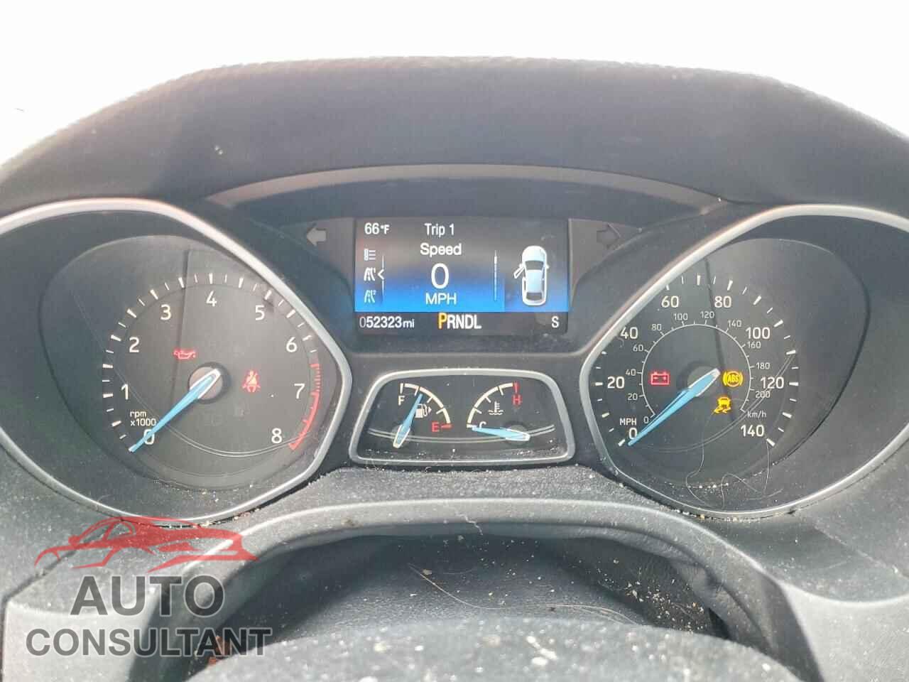 FORD FOCUS 2018 - 1FADP3F24JL255490