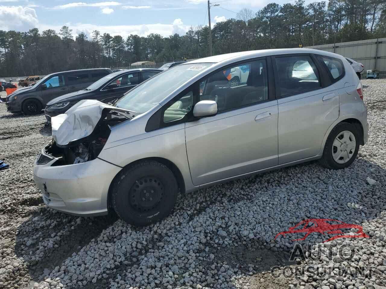 HONDA FIT 2013 - JHMGE8G34DC038400