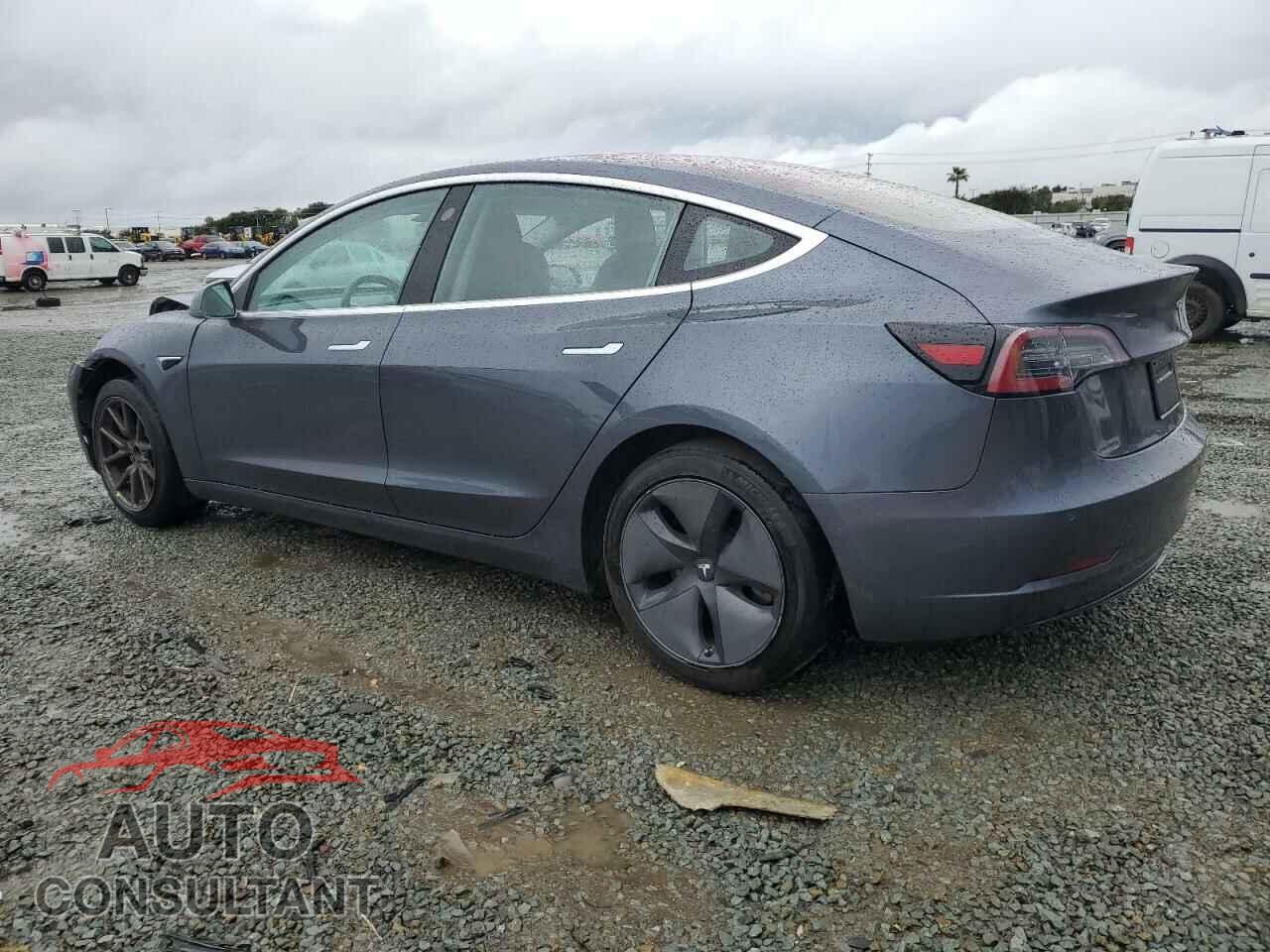 TESLA MODEL 3 2018 - 5YJ3E1EA6JF037109