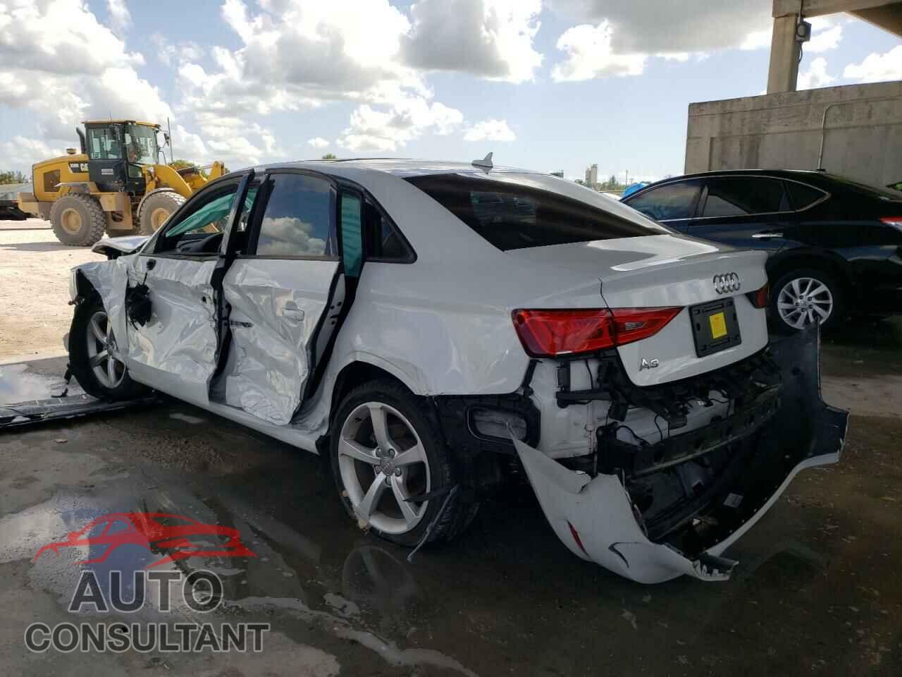 AUDI A3 2016 - WAUA7GFF5G1118485