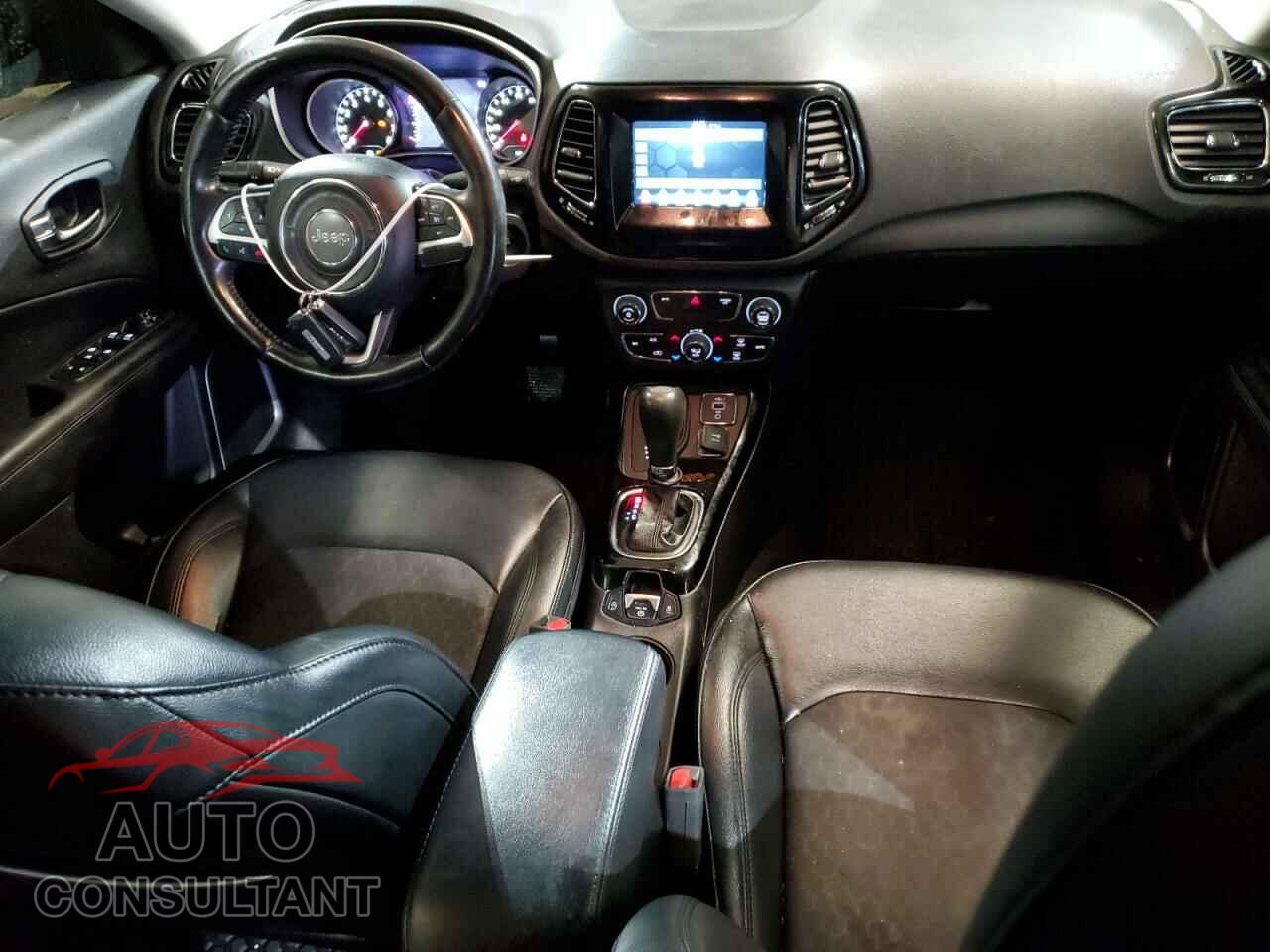 JEEP COMPASS 2020 - 3C4NJDBB8LT168422