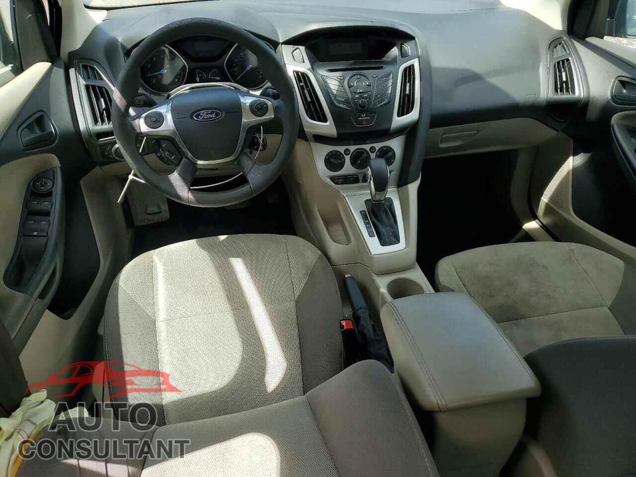 FORD FOCUS 2012 - 1FAHP3F2XCL370101