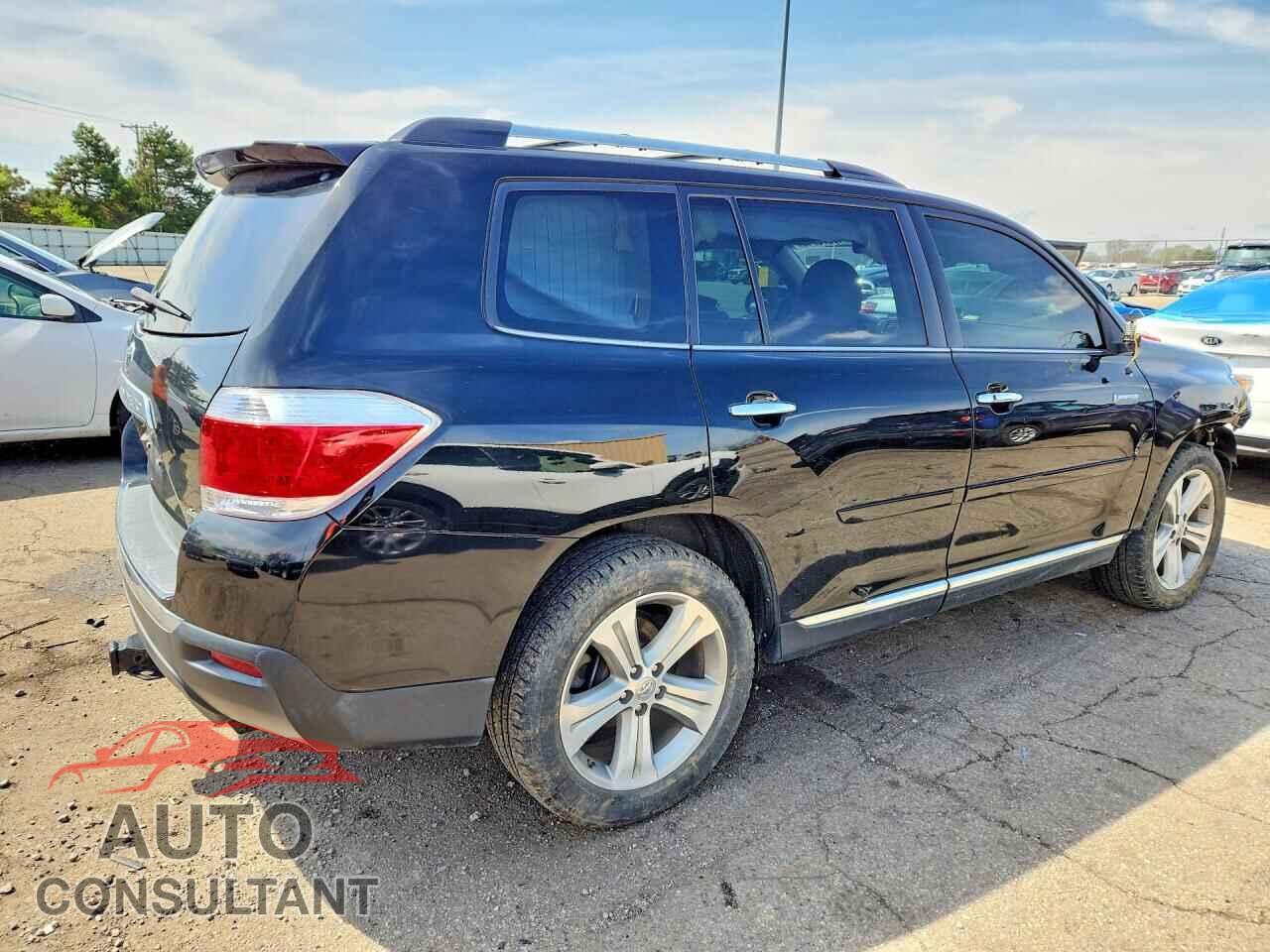TOYOTA HIGHLANDER 2013 - 5TDDK3EH8DS185025