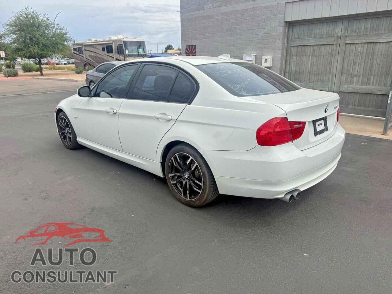 BMW 3 SERIES 2011 - WBAPH7C54BA801953