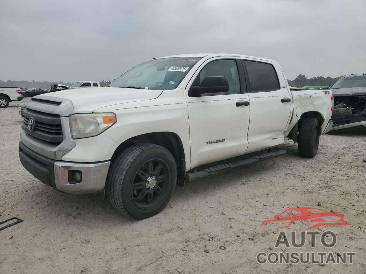 TOYOTA TUNDRA 2014 - 5TFEM5F14EX074883