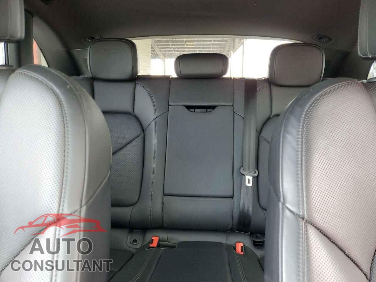 PORSCHE MACAN 2021 - WP1AG2A50MLB52224