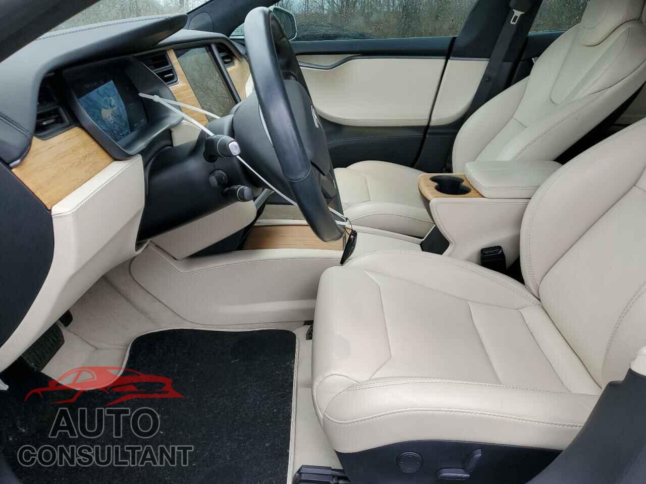 TESLA MODEL S 2020 - 5YJSA1E25LF369772