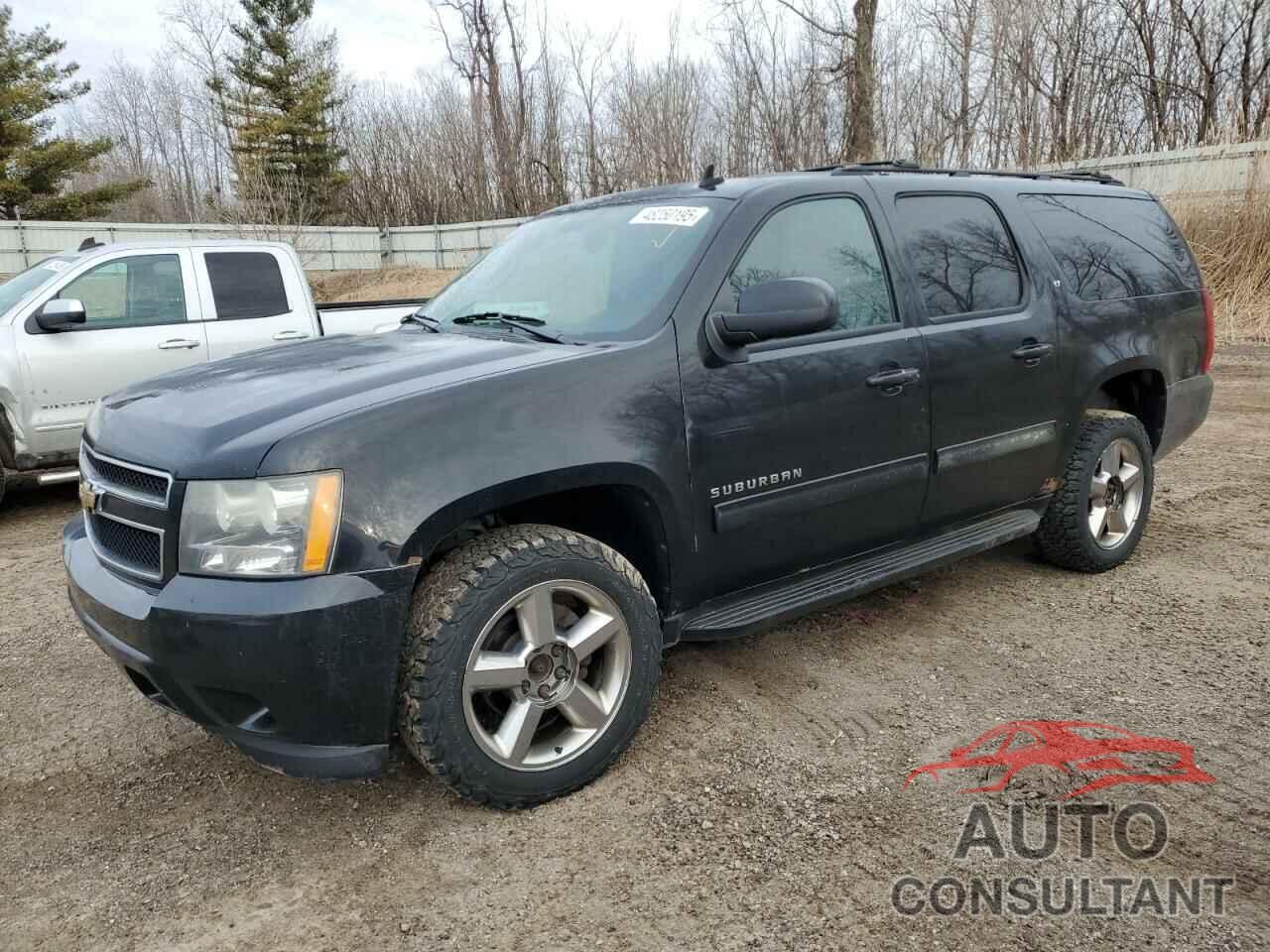 CHEVROLET SUBURBAN 2011 - 1GNSKJE33BR389346