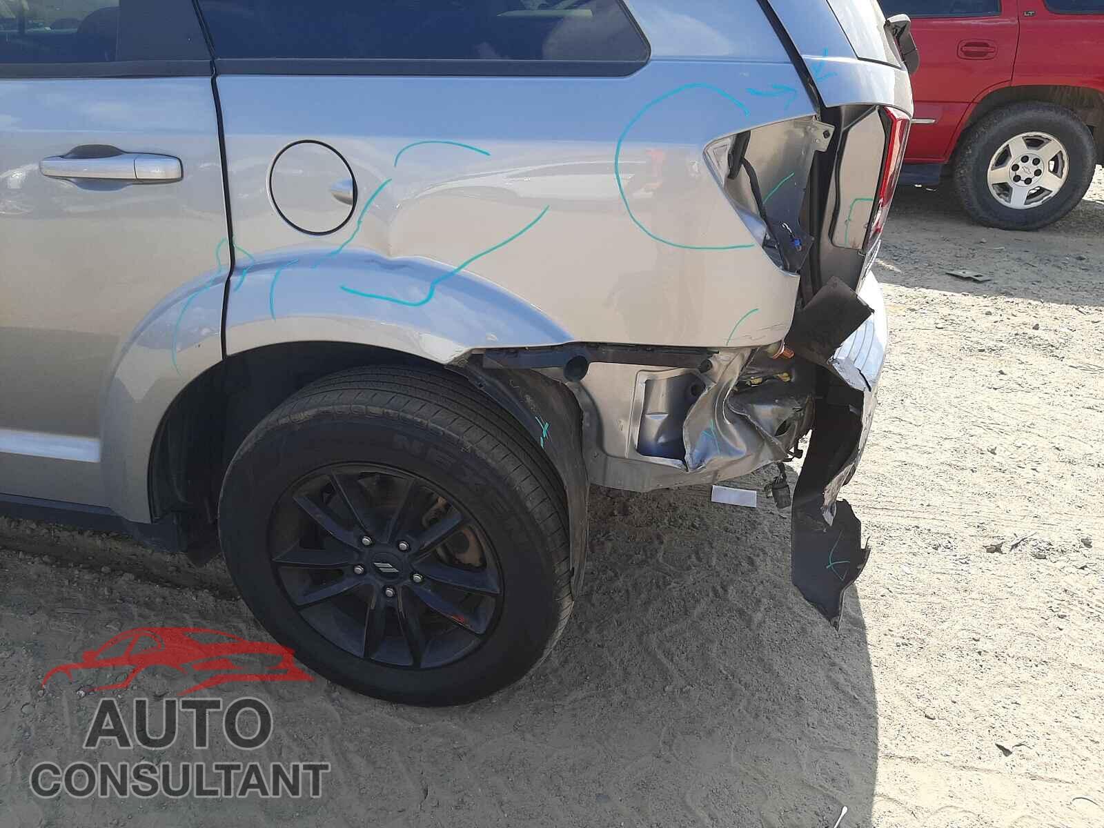 DODGE JOURNEY 2019 - 3C4PDCBB6KT810824