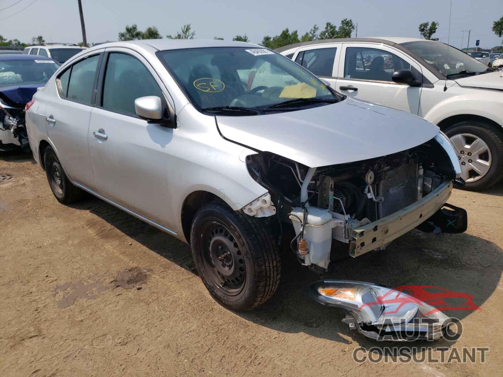NISSAN VERSA 2016 - 3N1CN7AP5GL905496