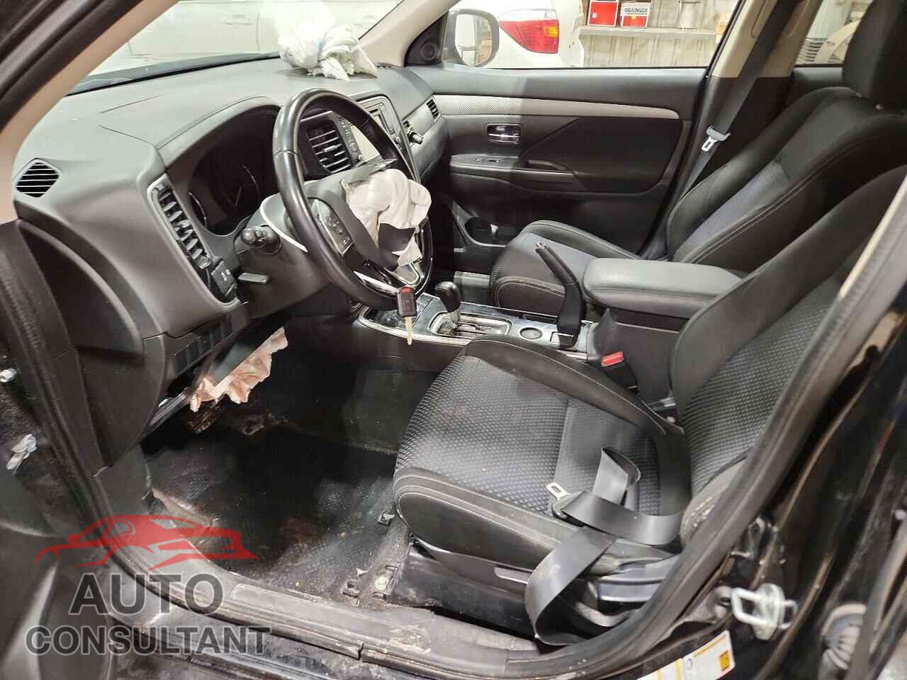 MITSUBISHI OUTLANDER 2017 - JA4AD2A30HZ042988