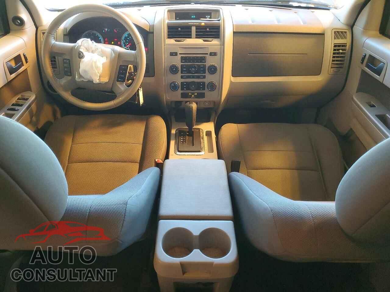 FORD ESCAPE 2010 - 1FMCU0D79AKA55489