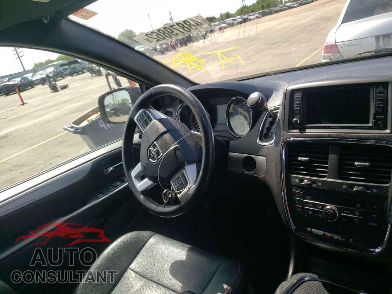 DODGE GRAND CARA 2019 - 2C4RDGEG7KR671393