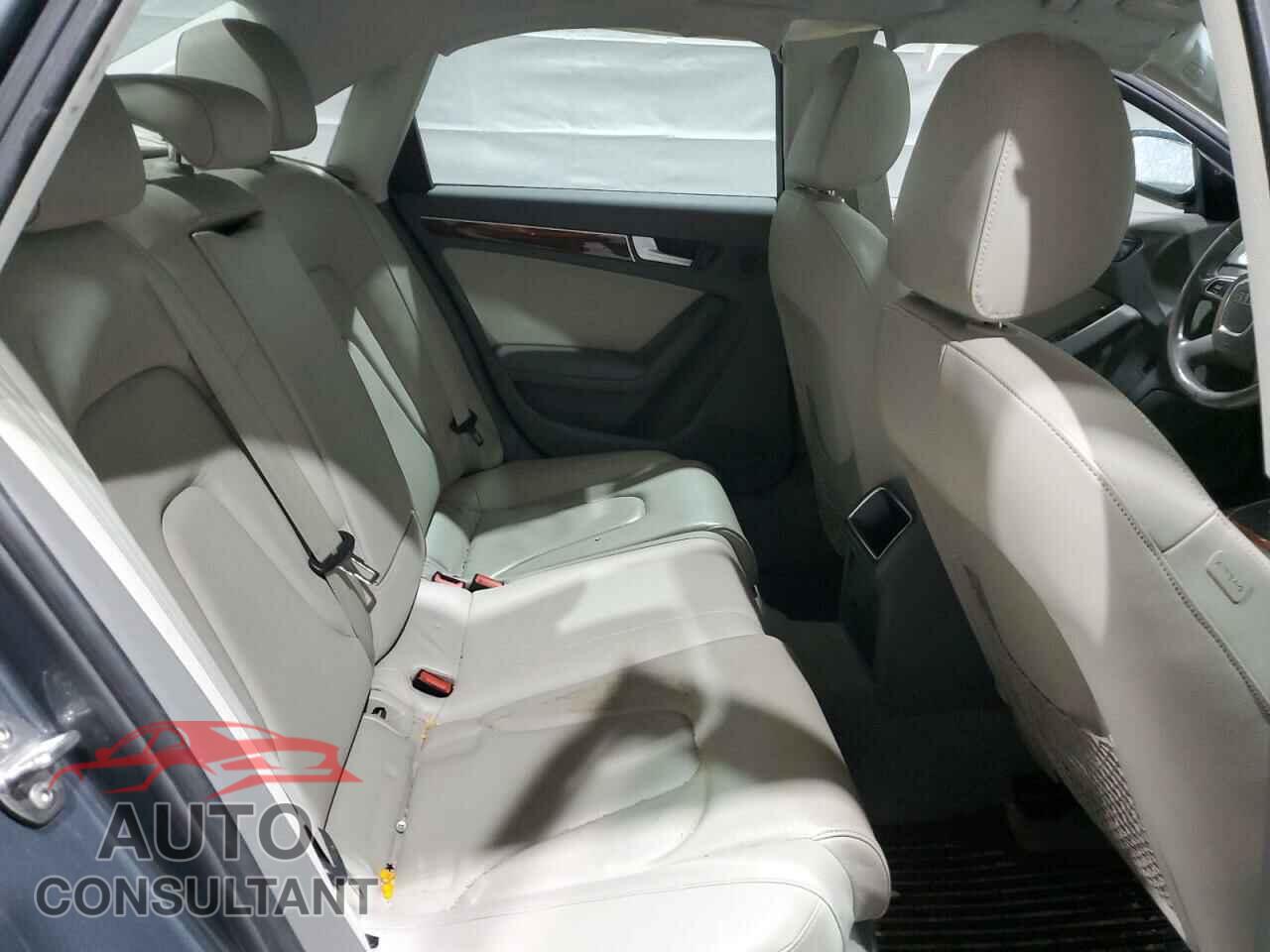 AUDI A4 2012 - WAUBFAFL7CN019583