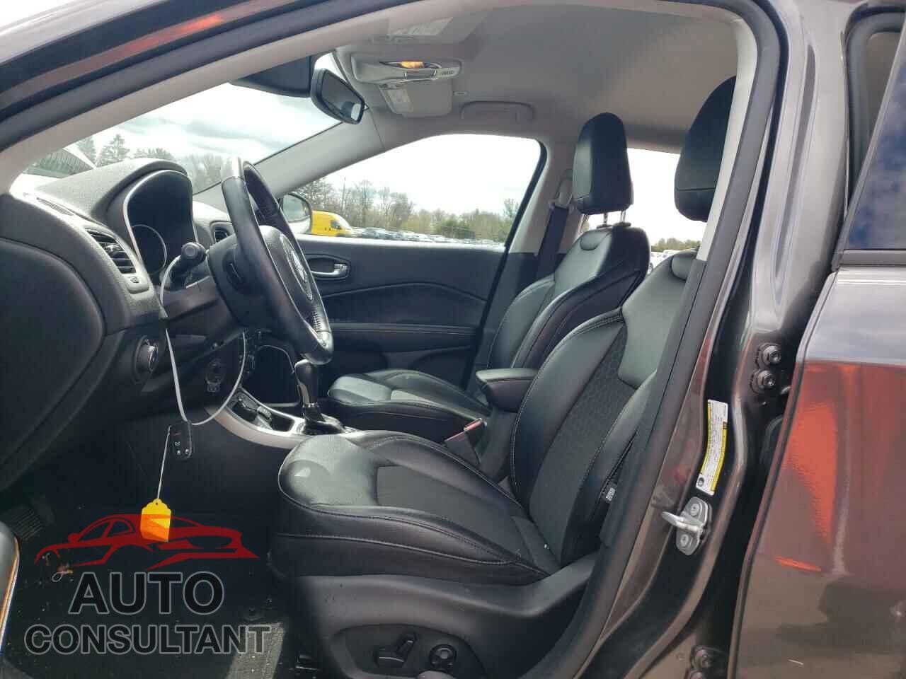 JEEP COMPASS 2019 - 3C4NJDBB2KT828145