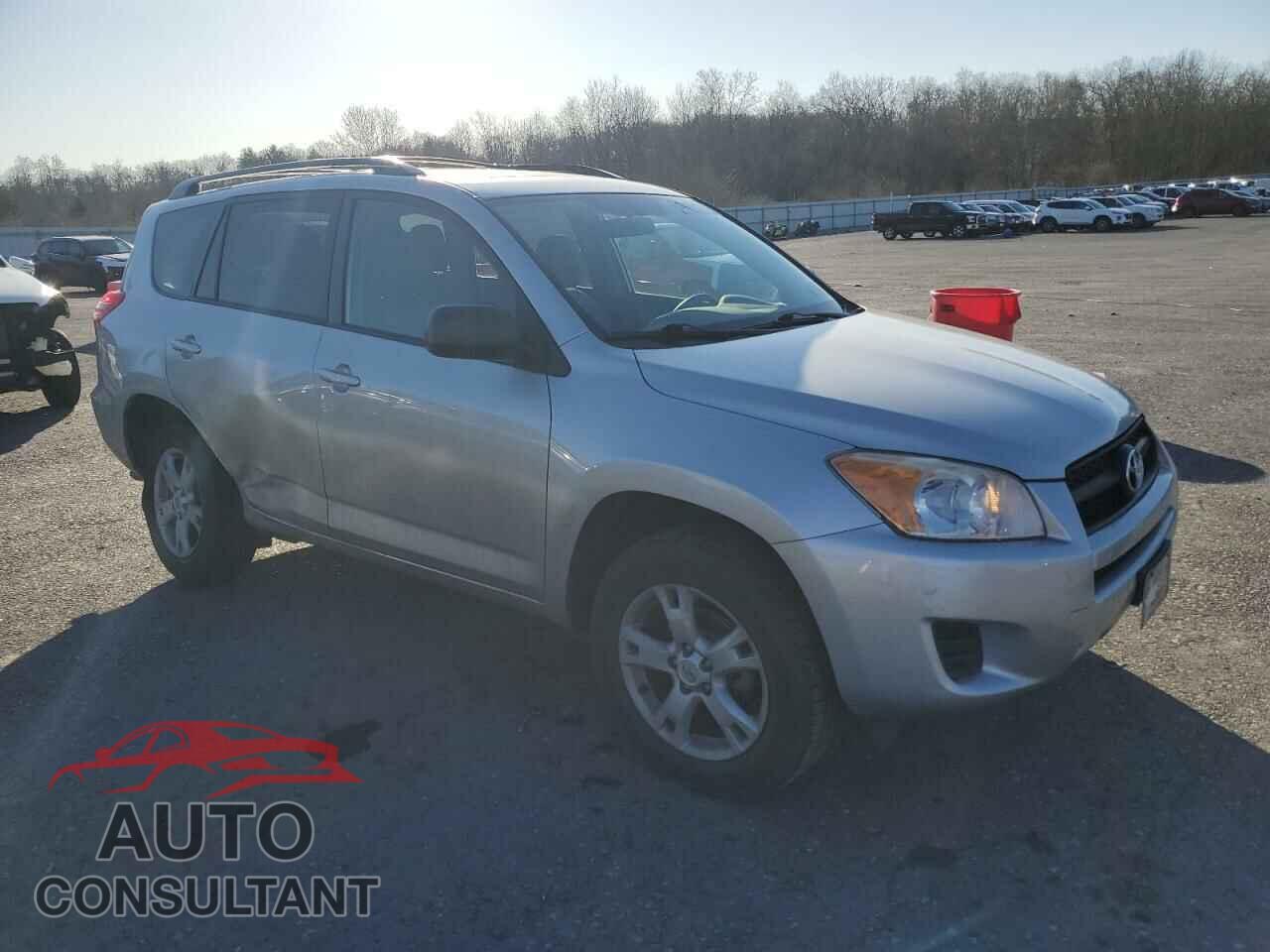 TOYOTA RAV4 2011 - 2T3BF4DV2BW168158