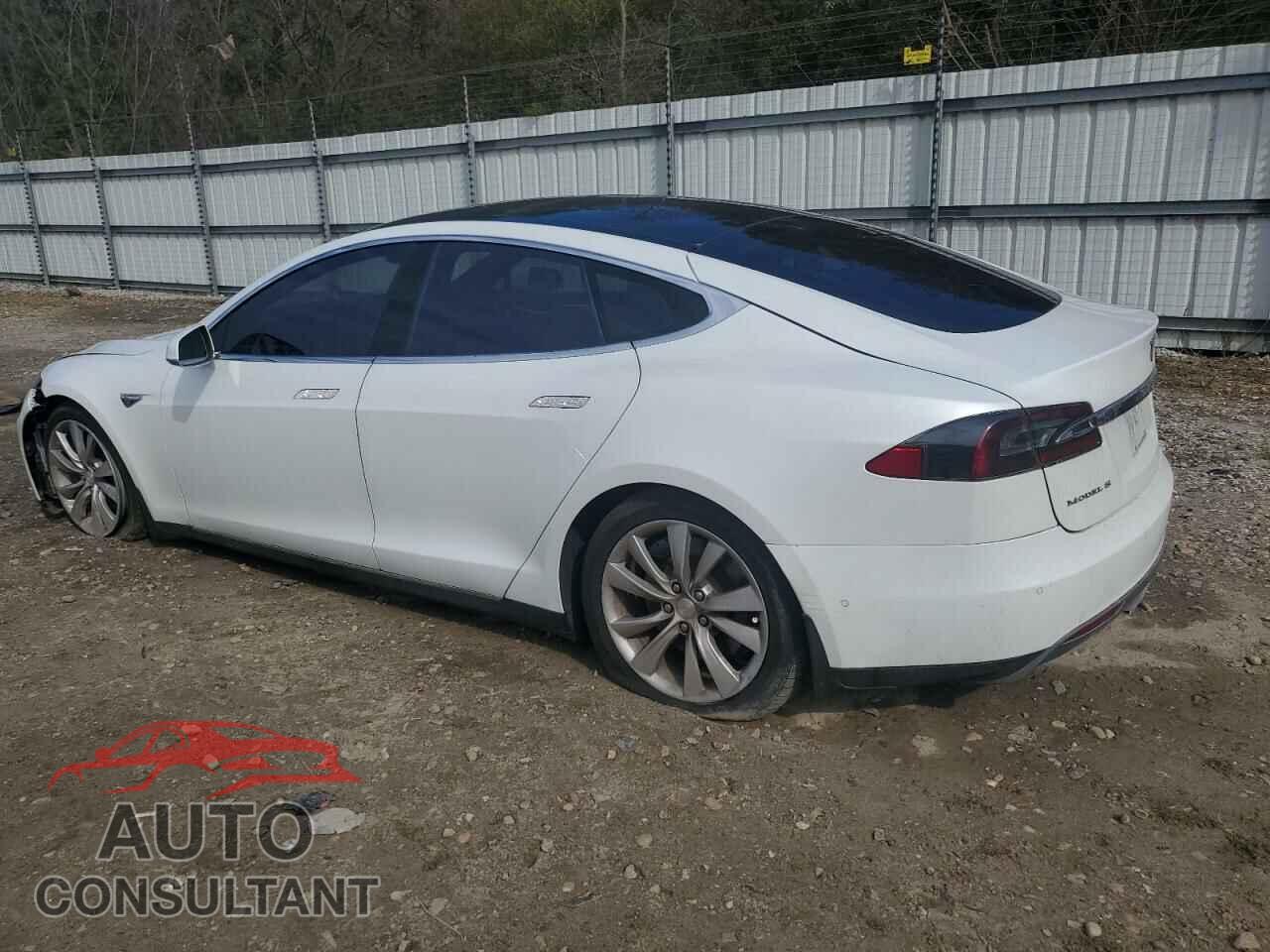 TESLA MODEL S 2015 - 5YJSA1E25FF108341