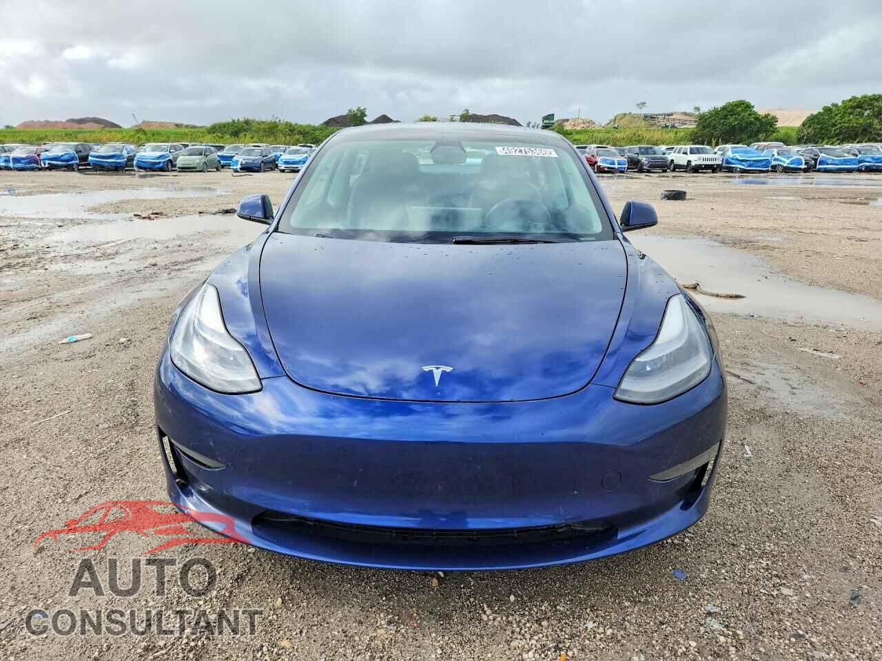 TESLA MODEL 3 2022 - 5YJ3E1EA9NF372659