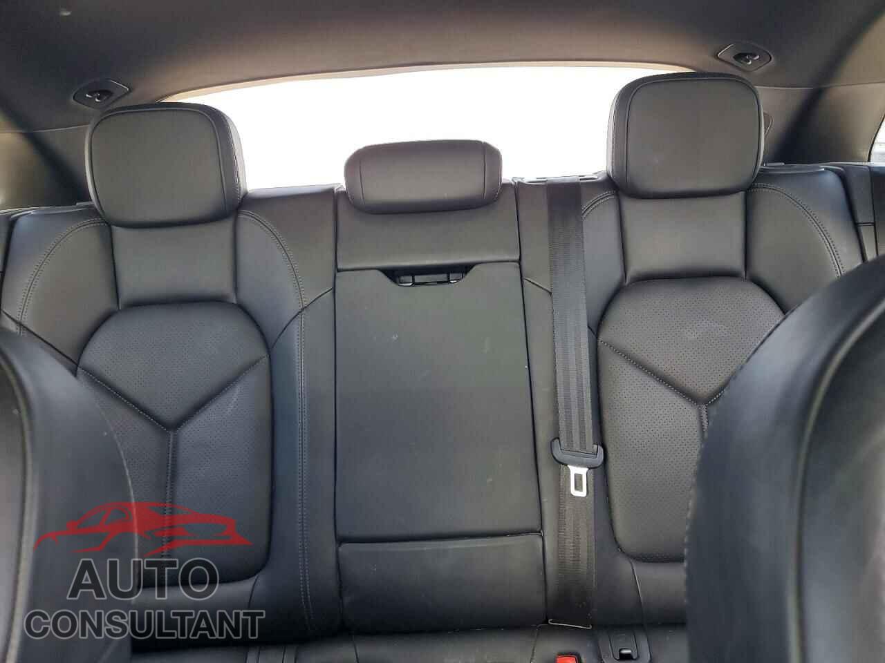 PORSCHE MACAN 2017 - WP1AB2A55HLB16288
