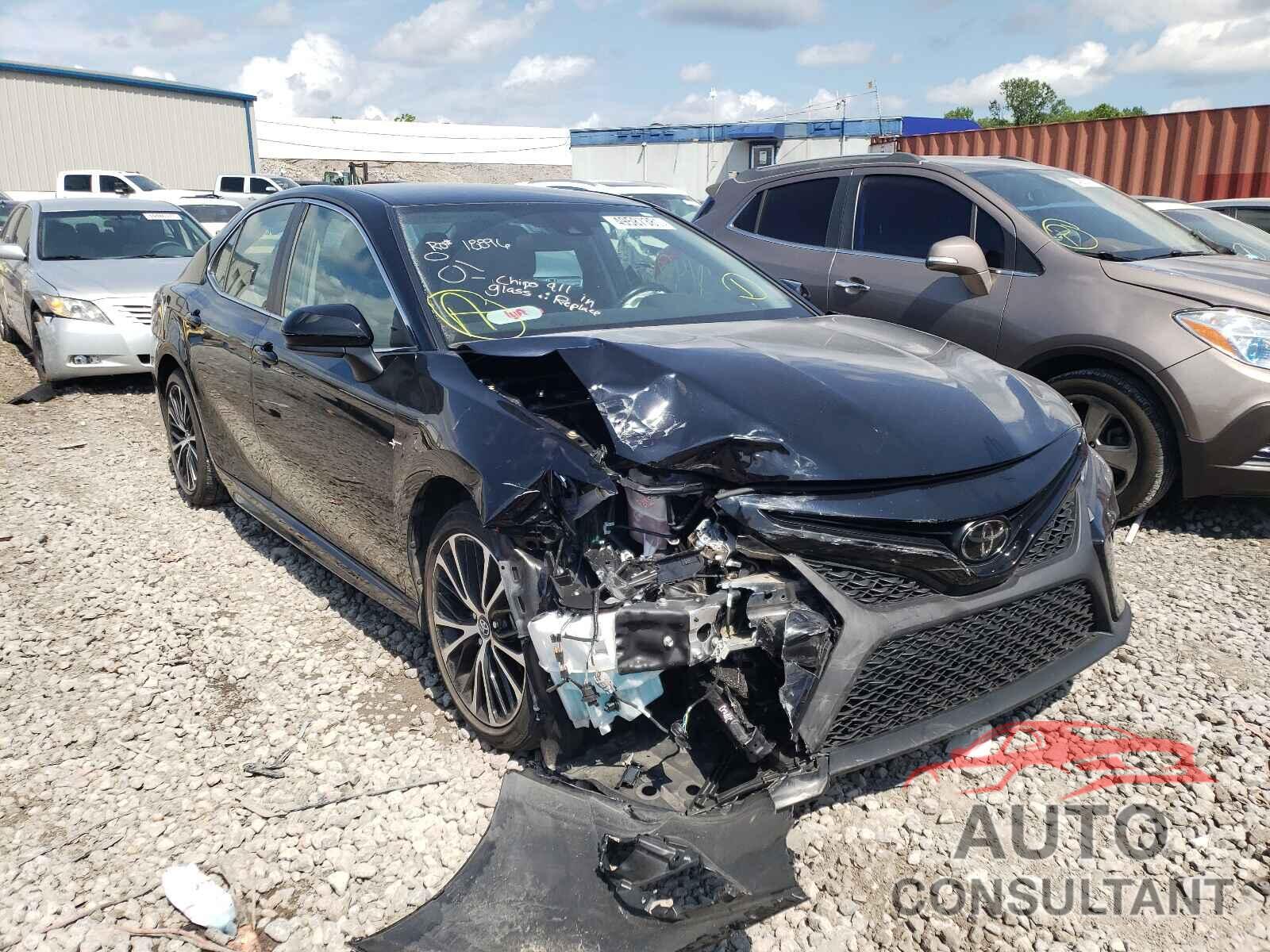 TOYOTA CAMRY 2019 - 4T1B11HK3KU211721