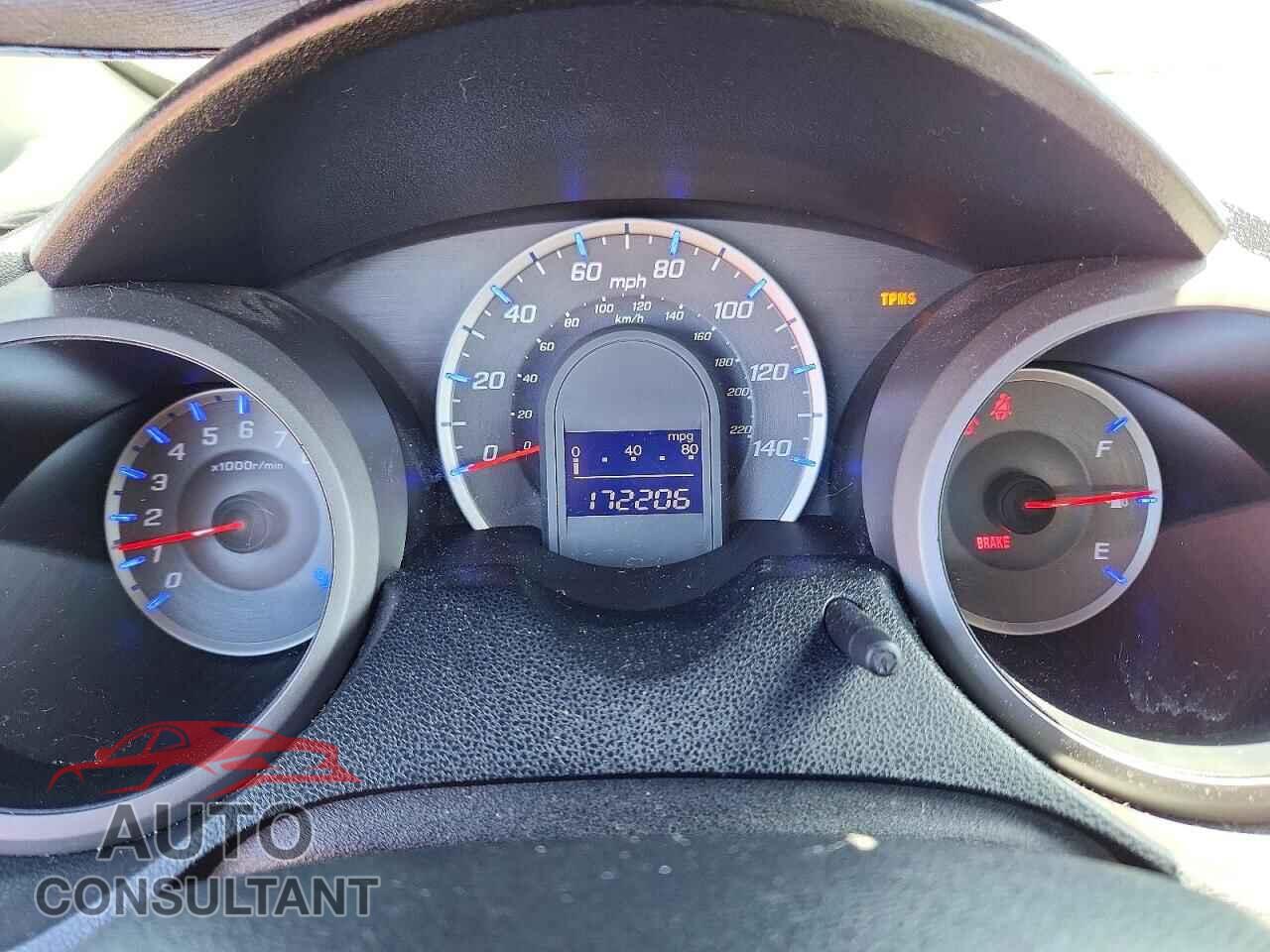 HONDA FIT 2011 - JHMGE8H33BC018232