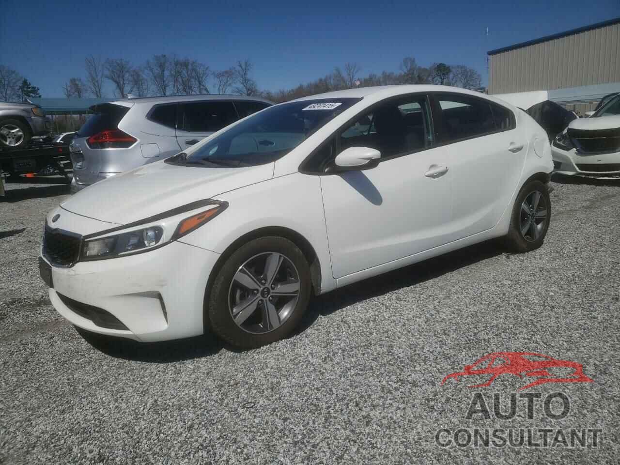 KIA FORTE 2018 - 3KPFL4A75JE225608