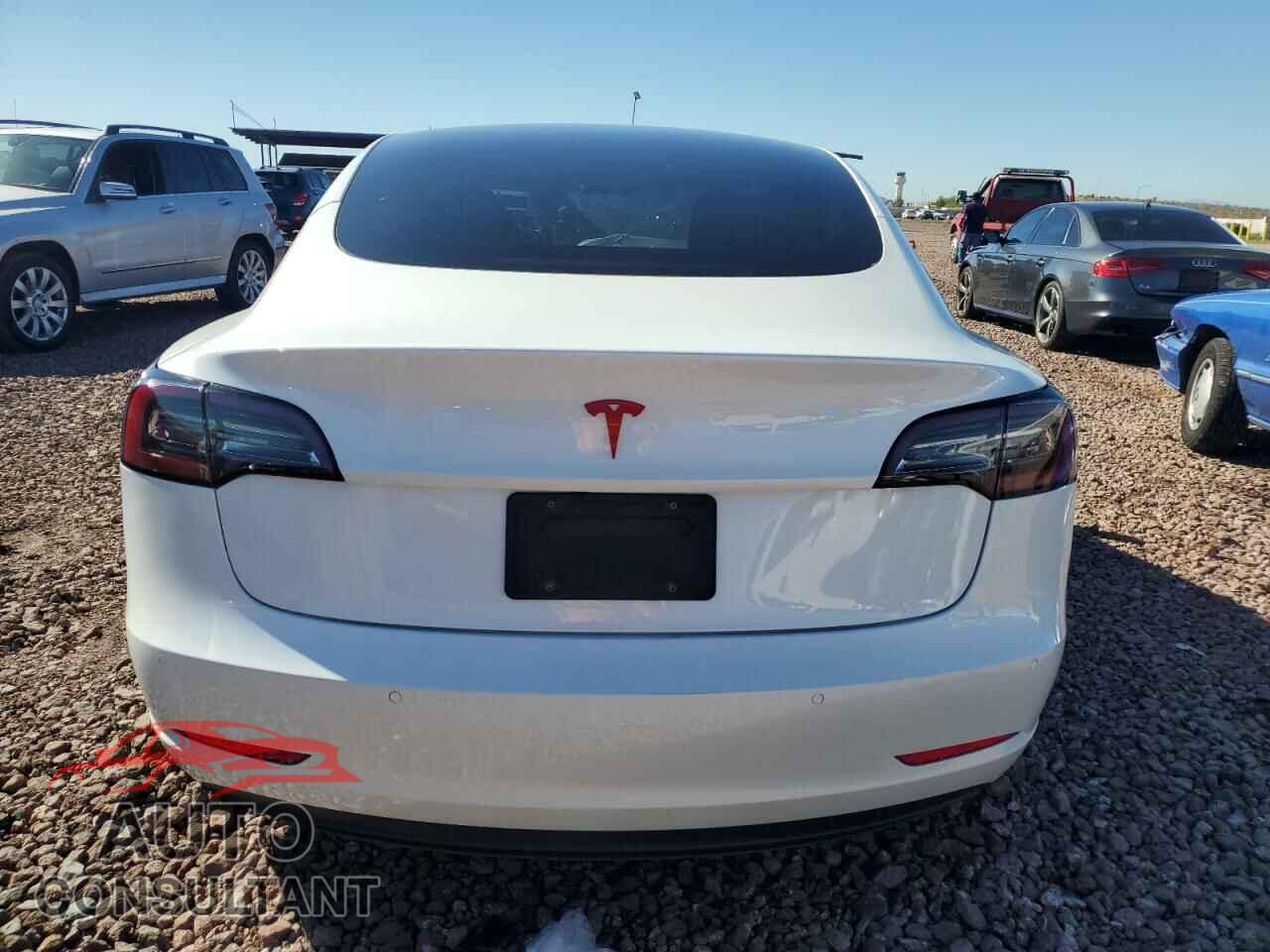 TESLA MODEL 3 2022 - 5YJ3E1EA2NF360594