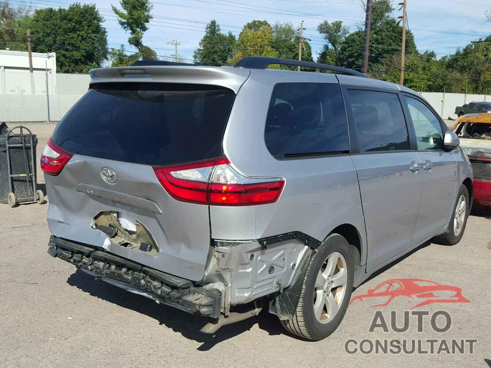 TOYOTA SIENNA LE 2015 - 5TDKK3DC7FS576425