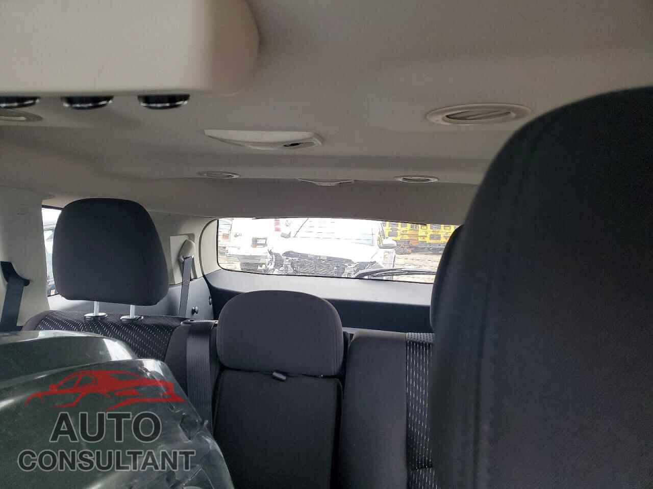 DODGE JOURNEY 2017 - 3C4PDCAB8HT552381