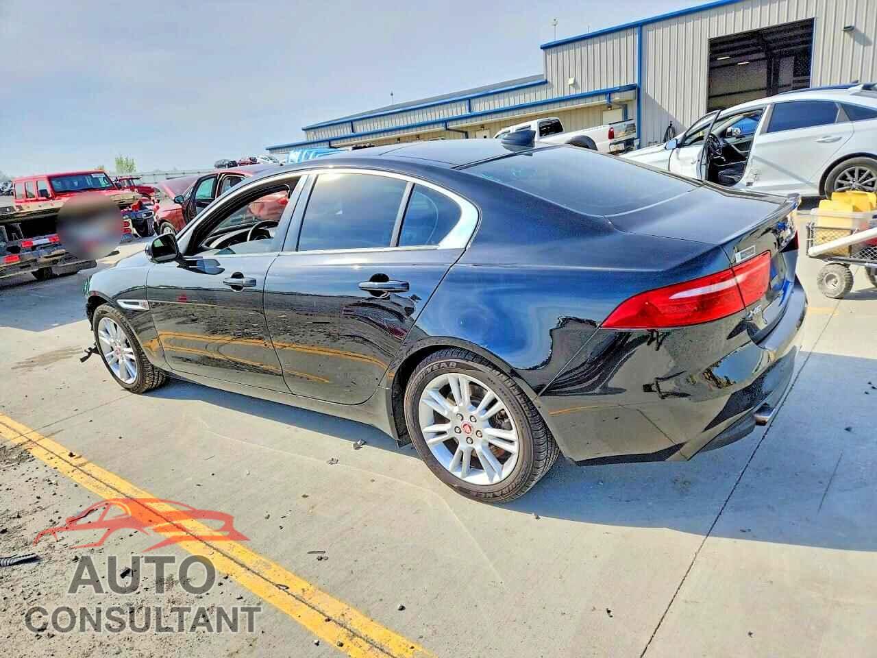 JAGUAR XE 2017 - SAJAD4BG3HA965193