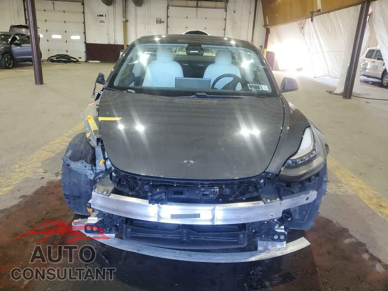 TESLA MODEL 3 2021 - 5YJ3E1EA8MF853372