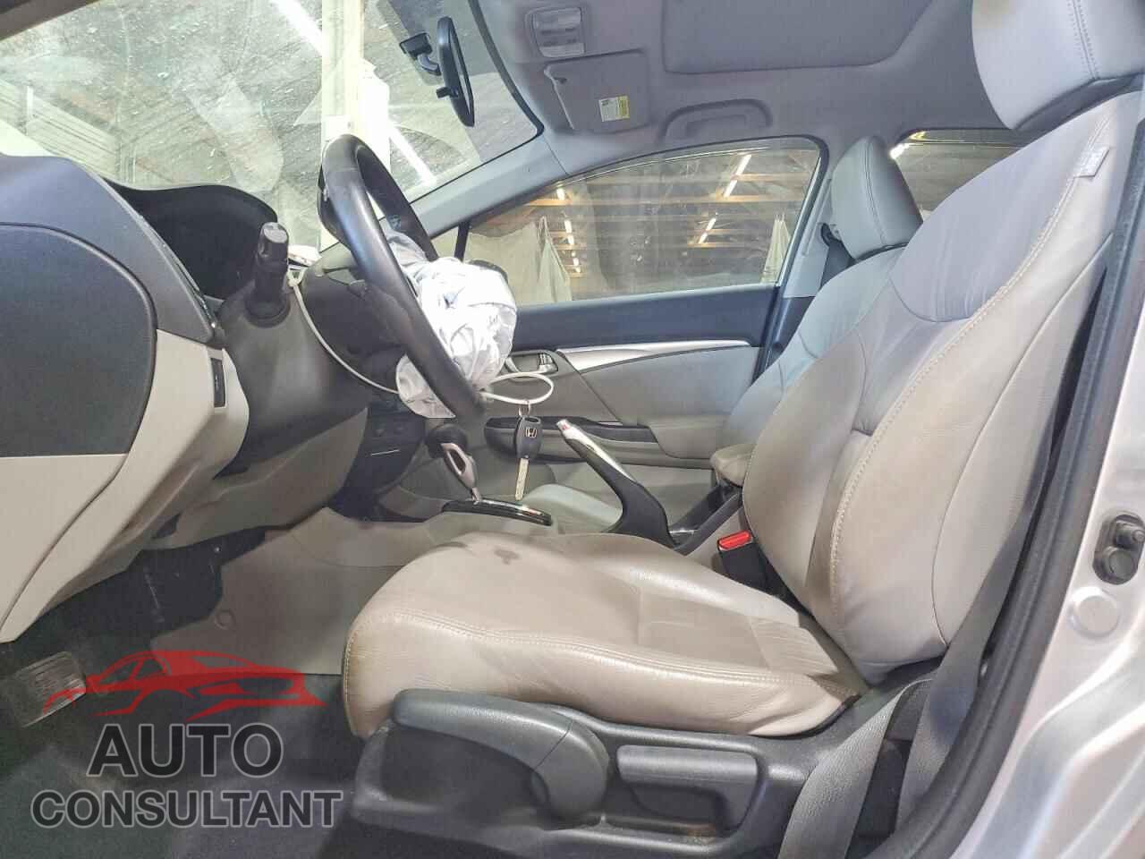 HONDA CIVIC 2013 - 19XFB2F96DE084781