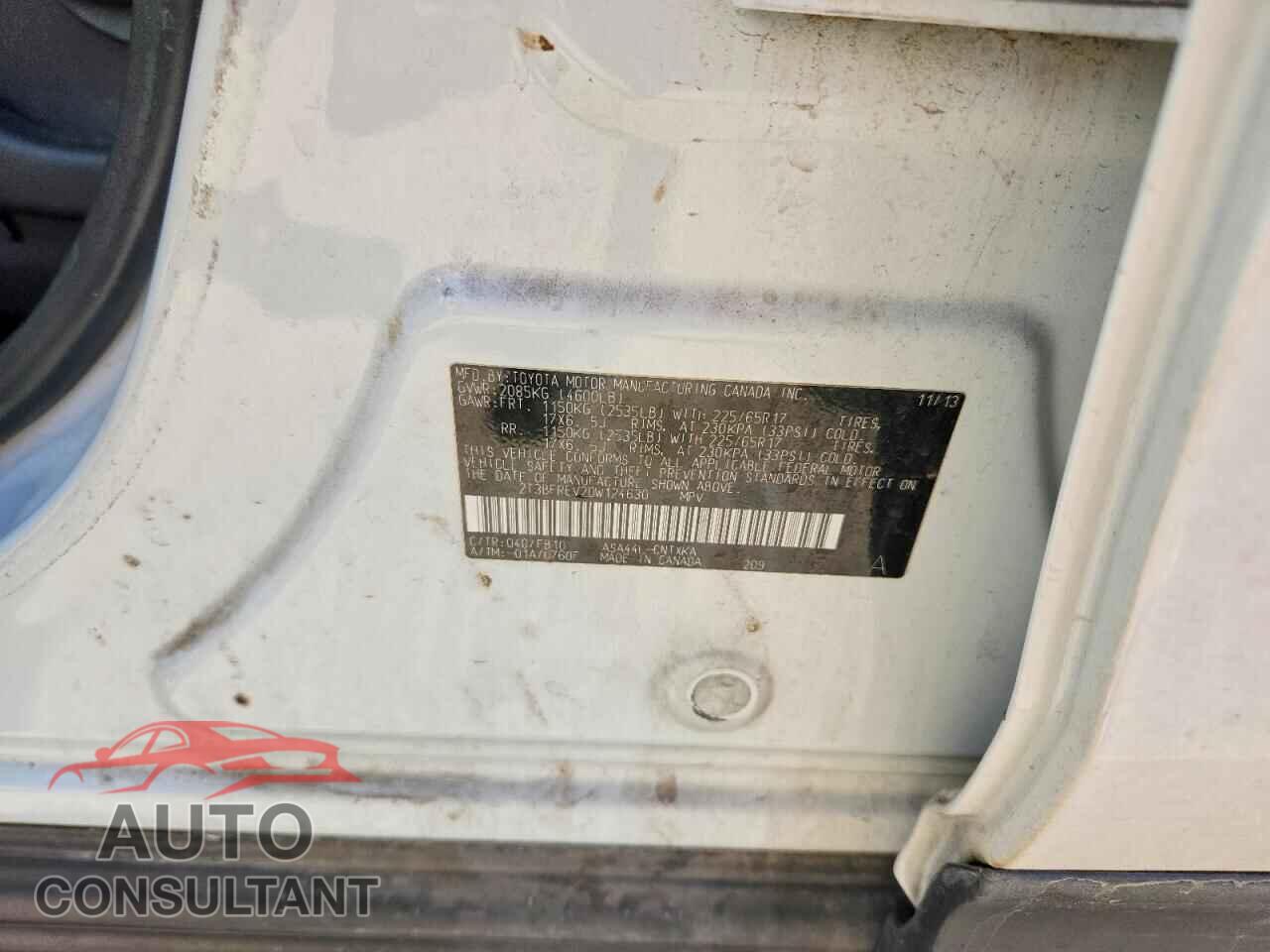 TOYOTA RAV4 2013 - 2T3BFREV2DW124630