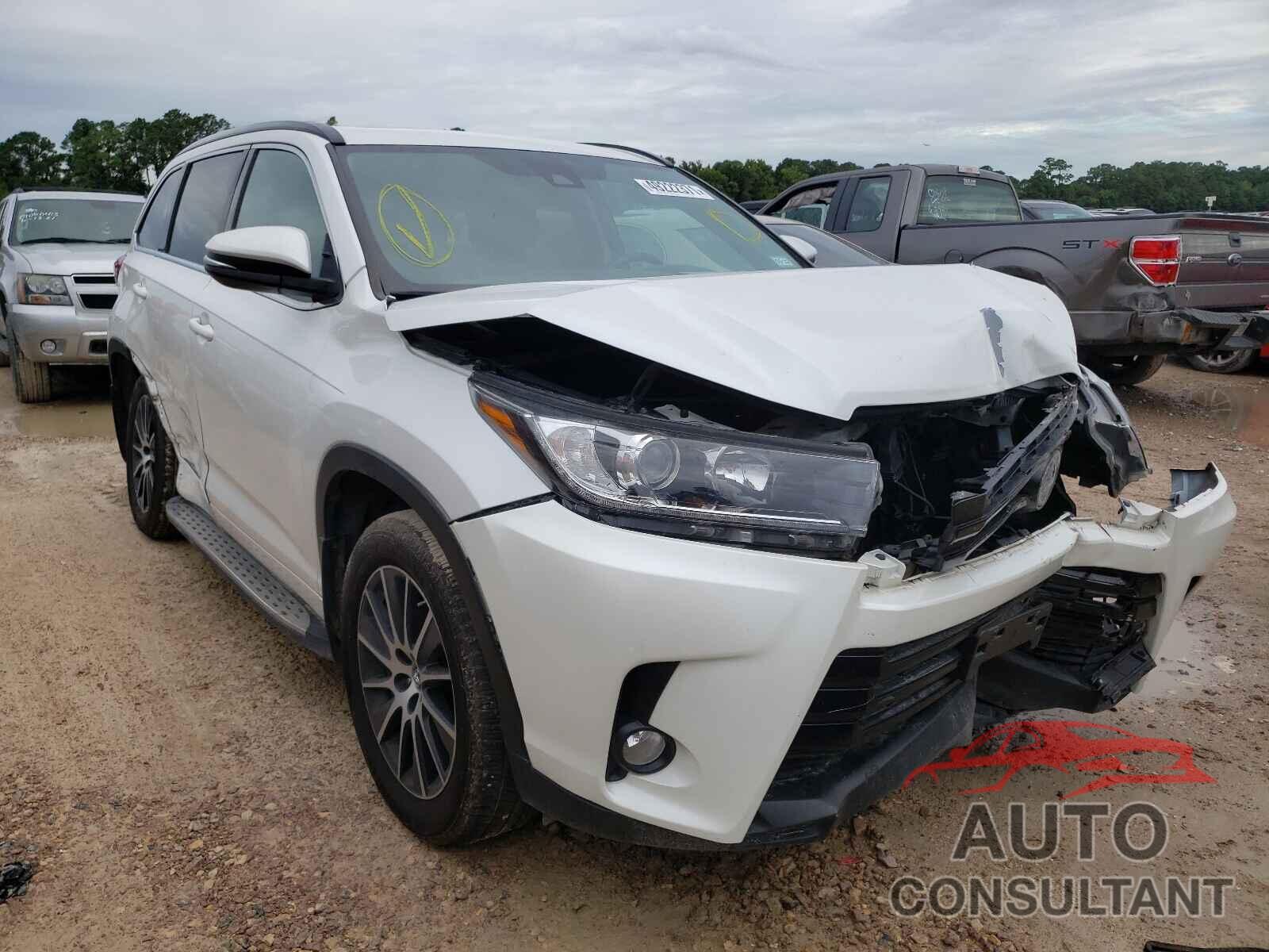 TOYOTA HIGHLANDER 2017 - 5TDKZRFH8HS187965