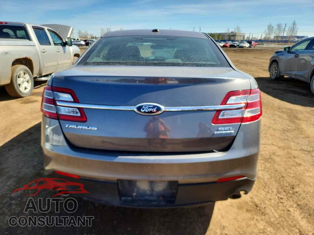 FORD TAURUS 2013 - 1FAHP2E84DG227882