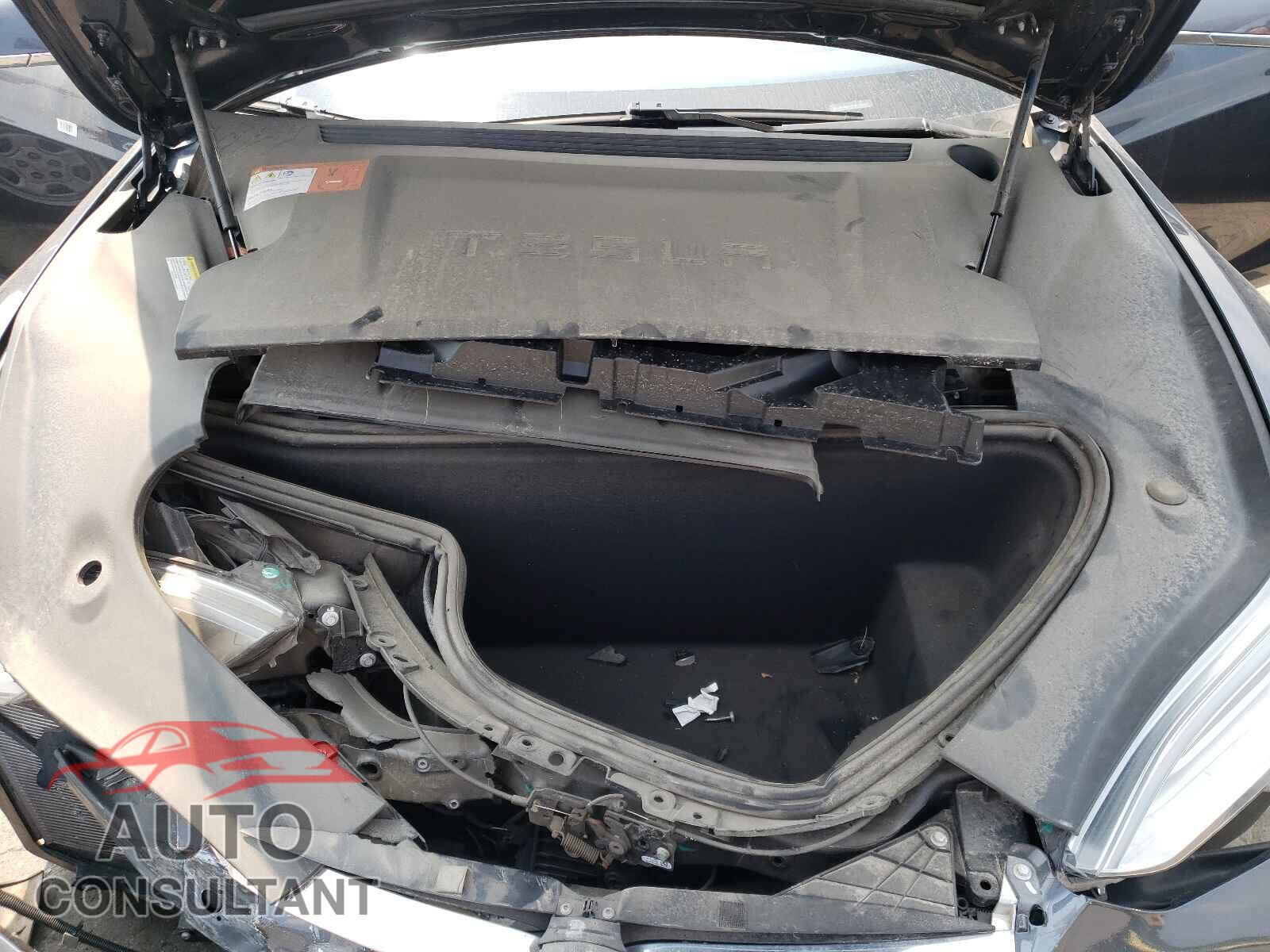 TESLA MODEL S 2016 - 5YJSA1E27GF146185