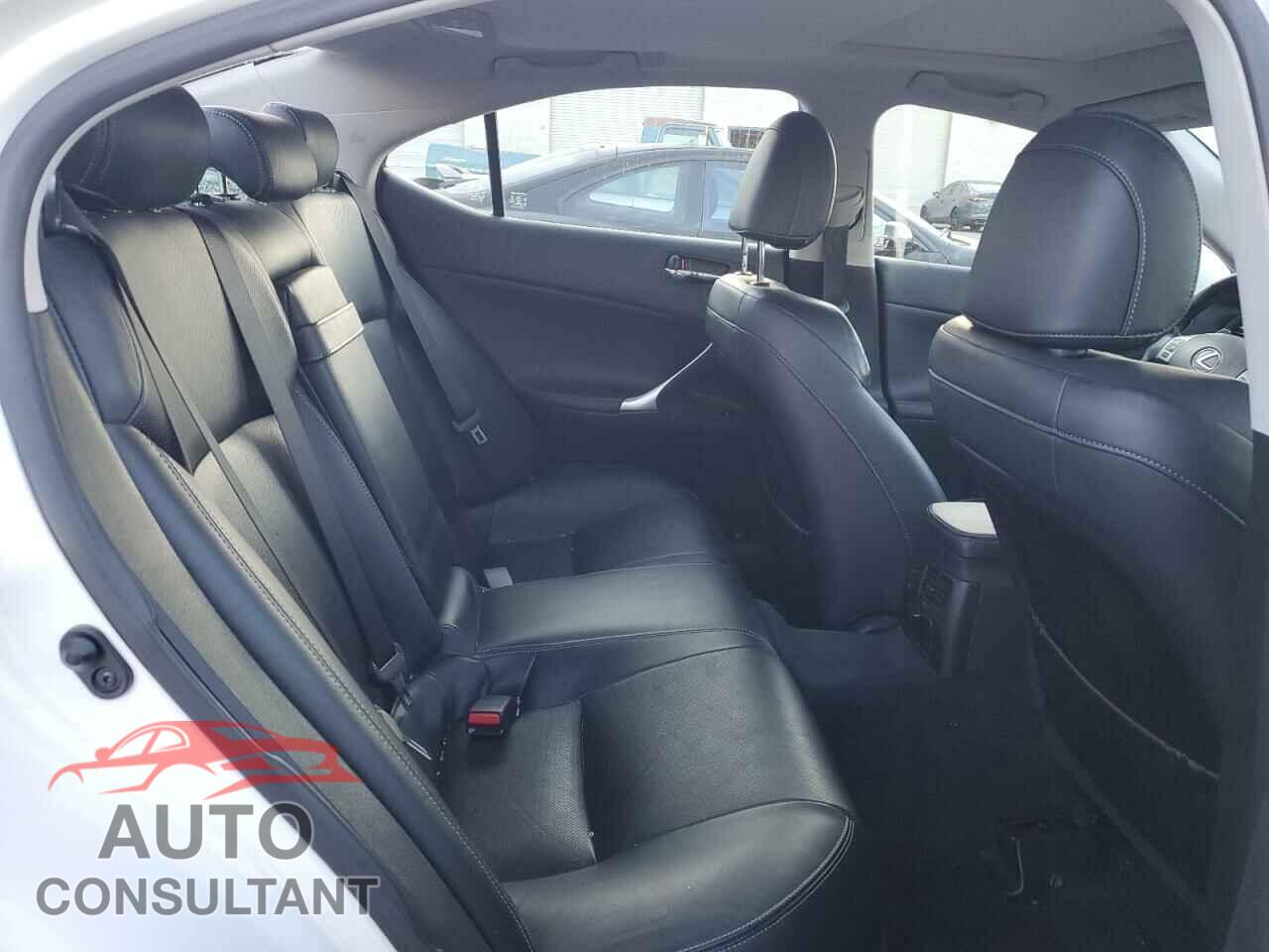 LEXUS IS 2012 - JTHBF5C29C5161860