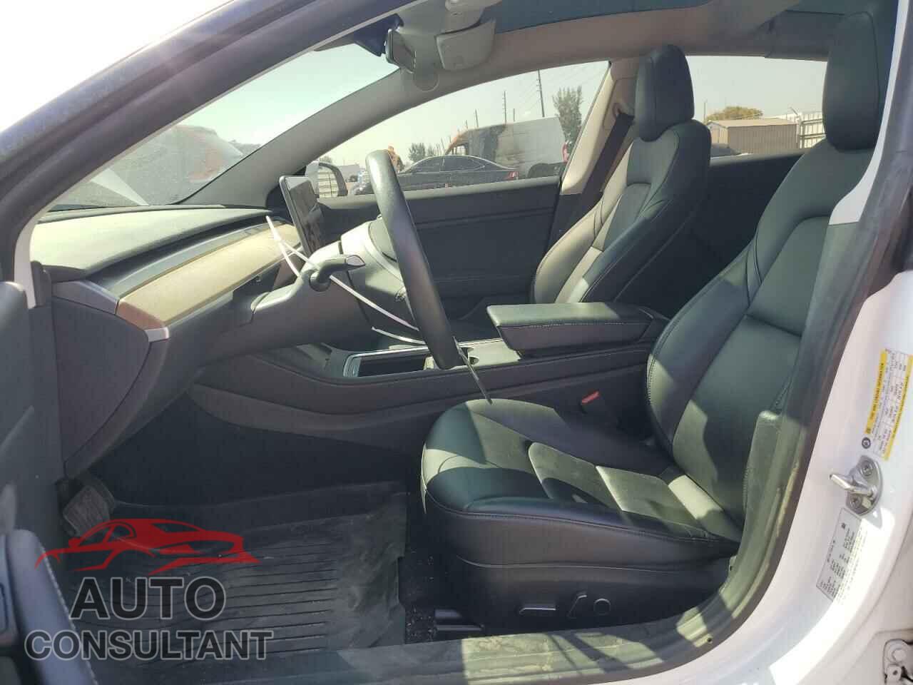 TESLA MODEL 3 2021 - 5YJ3E1EB2MF901974