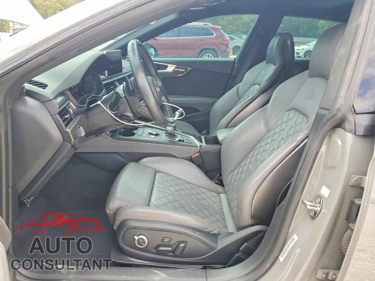 AUDI S5/RS5 2019 - WAUB4CF59KA081155