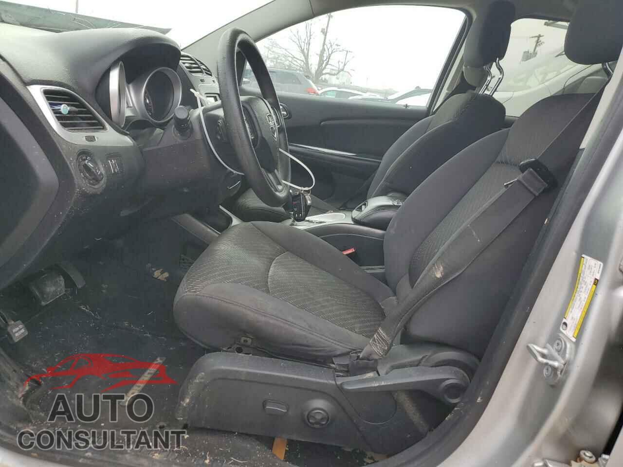 DODGE JOURNEY 2013 - 3C4PDCBG6DT518086
