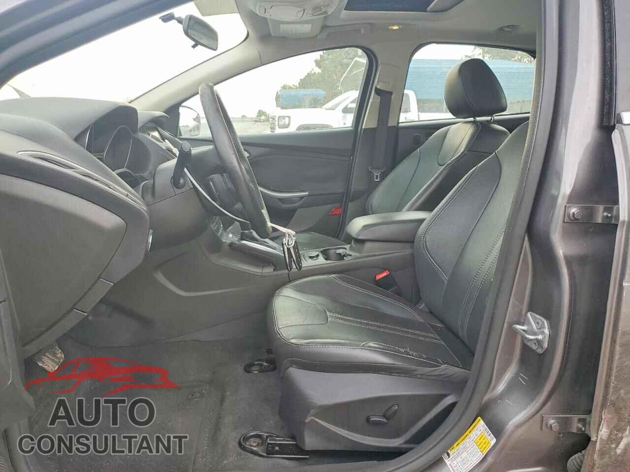 FORD FOCUS 2014 - 1FADP3J27EL117892
