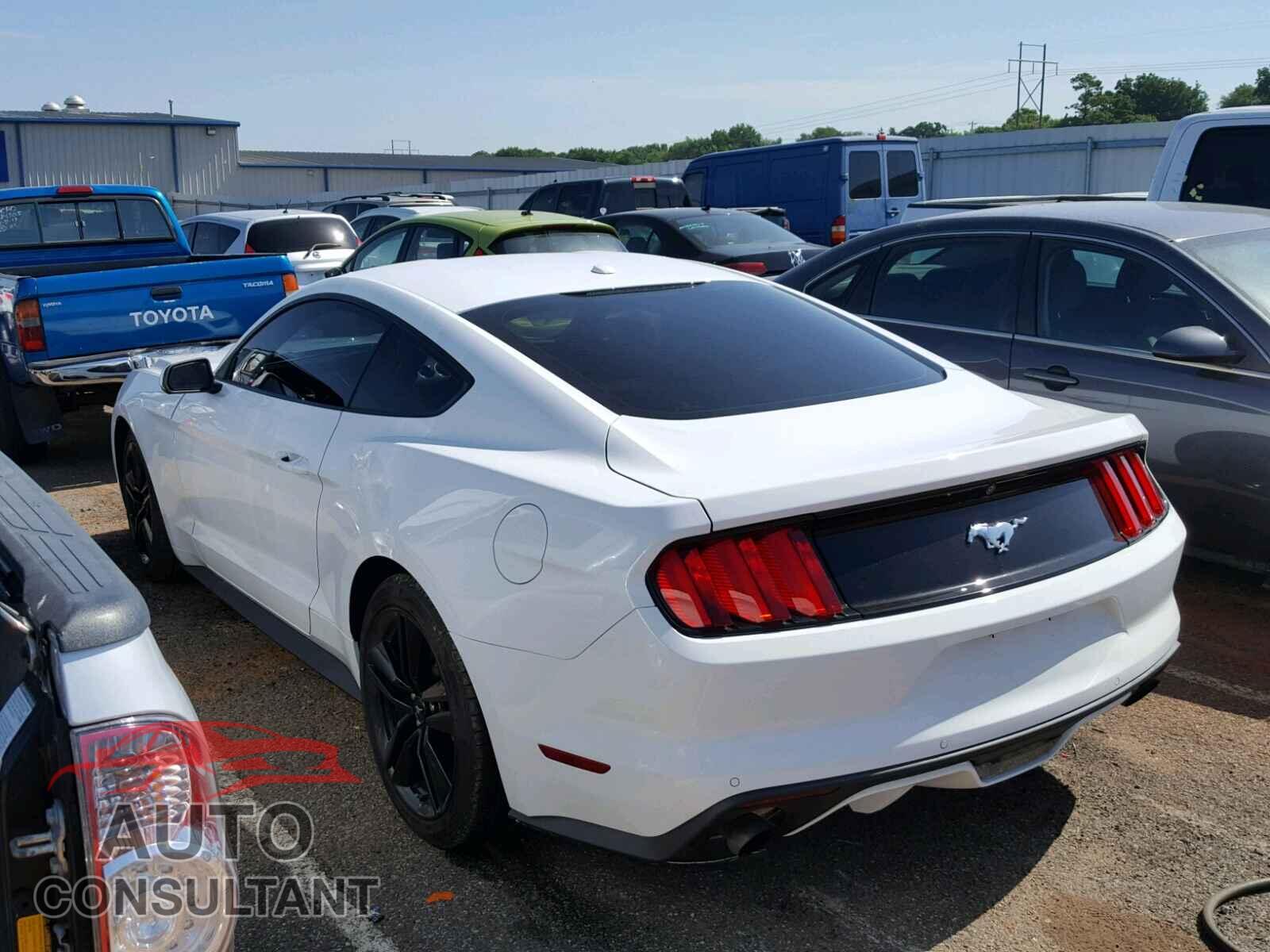 FORD MUSTANG 2015 - 1FA6P8TH2F5342315