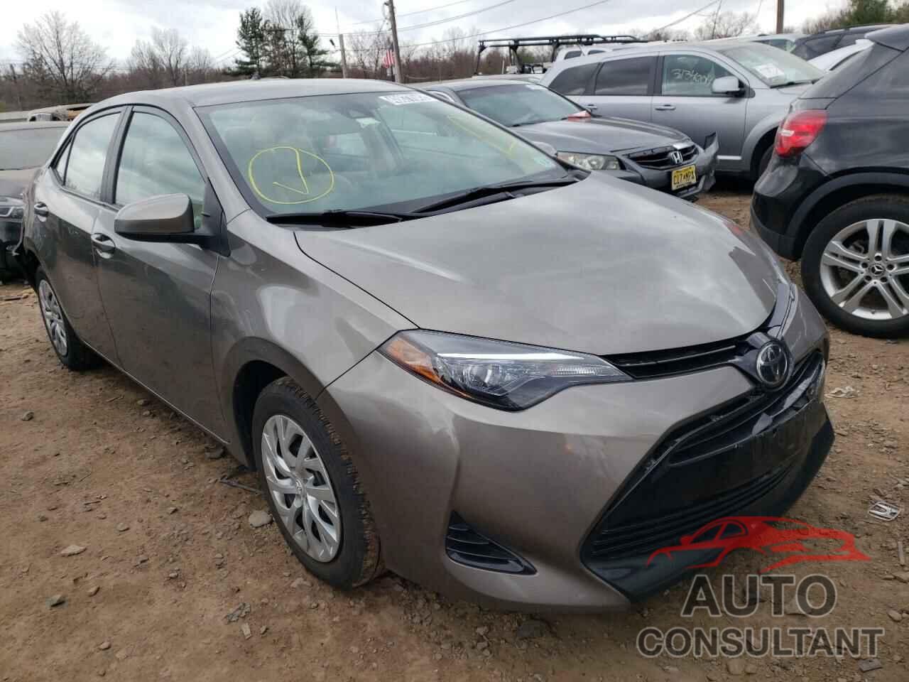 TOYOTA COROLLA 2018 - 2T1BURHE2JC094150