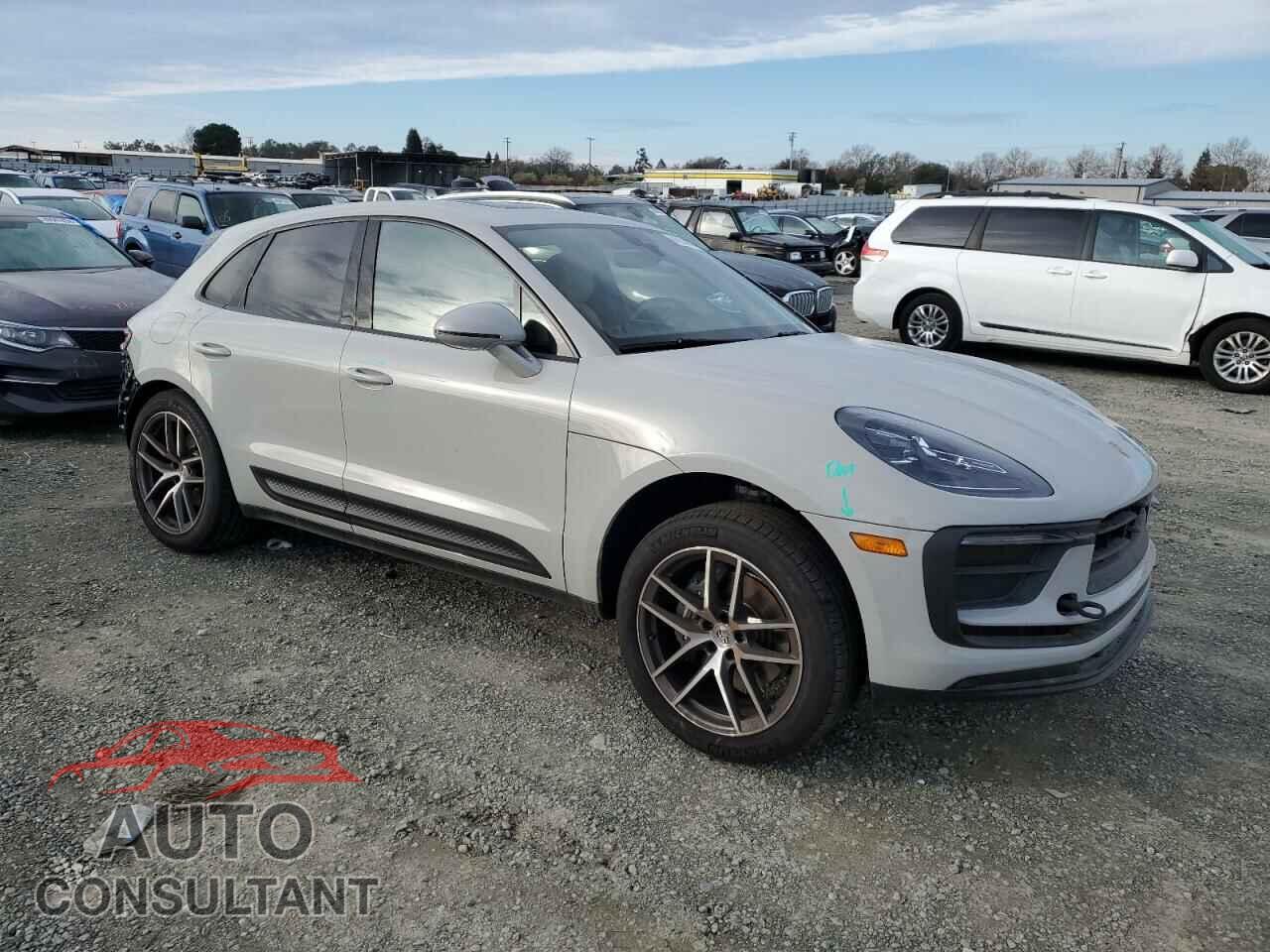 PORSCHE MACAN BASE 2023 - WP1AA2A51PLB20484