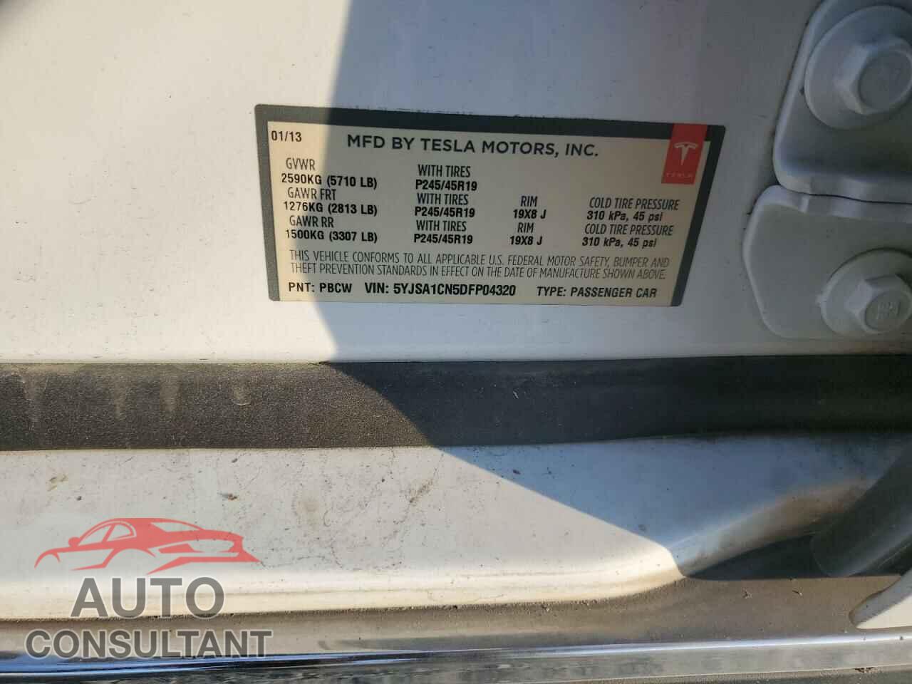 TESLA MODEL S 2013 - 5YJSA1CN5DFP04320