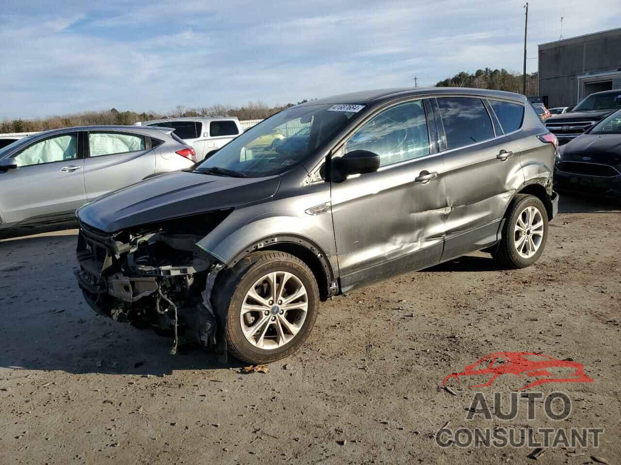 FORD ESCAPE 2017 - 1FMCU0GDXHUB78055